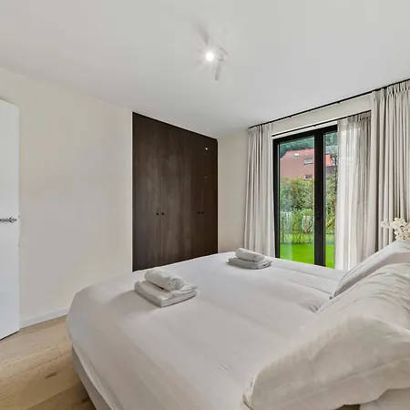 Luxury In Near & Center * De Haan