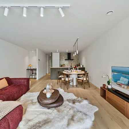 Luxury In Near & Center Appartamento *